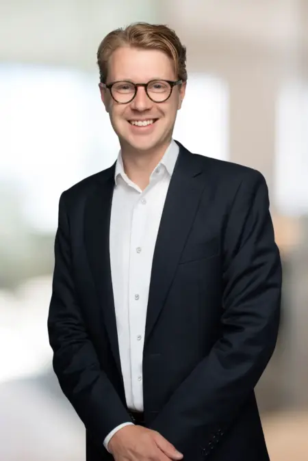 Chris Kenney, Associate, Silverpeak